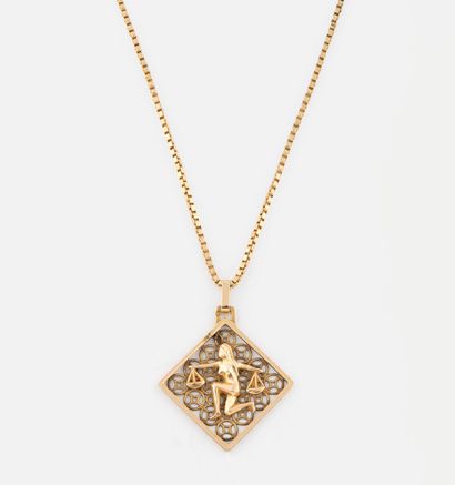 126- Yellow gold 