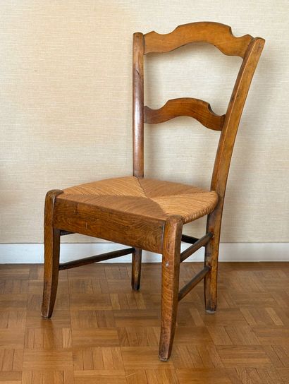 384- 2 Louis XVI armchairs and 7 chairs....