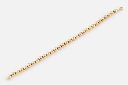 52- Marseille bracelet with yellow gold balls....