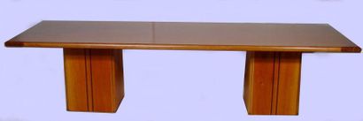 AFRA (né en 1937) et Tobia (né en 1935) SCARPA
Table...