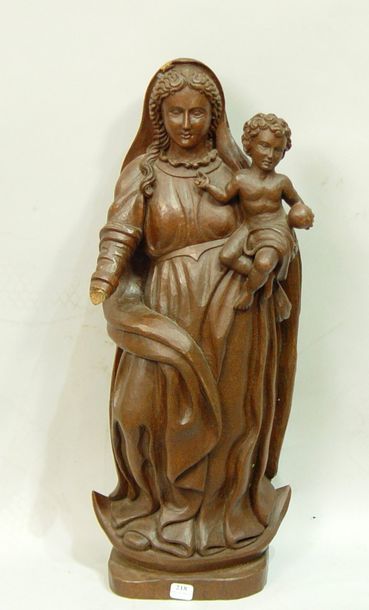 218- ''Vierge à l'Enfant''

Sculpture en...