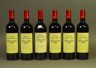
Six bouteilles de Haut Médoc  

              ...