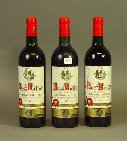 
Grand Listrac 1997  

               Trois...
