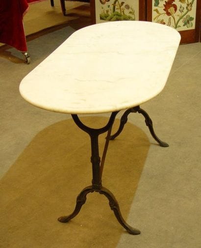 322- Table bistrot

70 x 120 cm