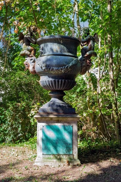 Élément de décoration d’extérieur
Vase Médicis...