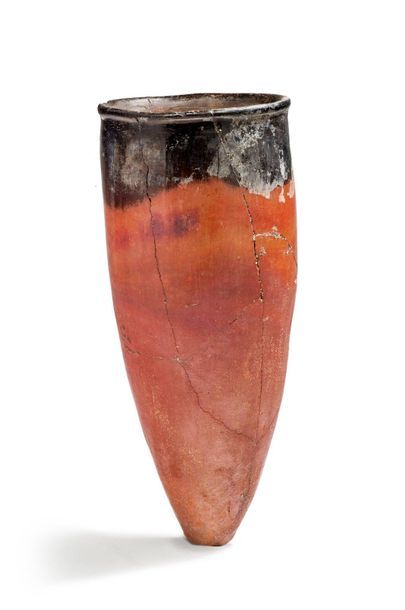 Black top vase in red and black glazed terracotta,...