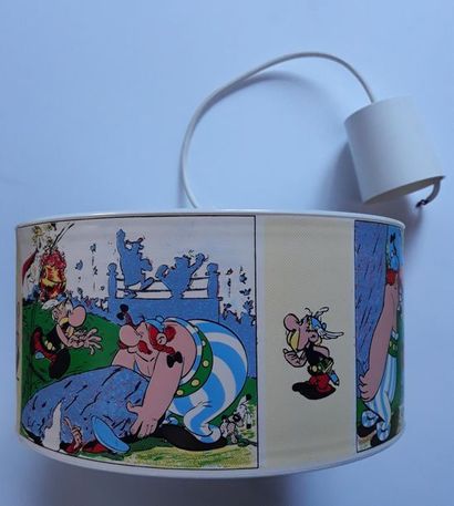 Astérix 
Lustre ancien : Superbe lampe en...