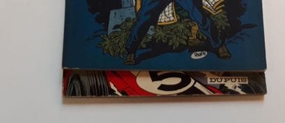 Valhardi 
ensemble de 2 albums : Le Château...