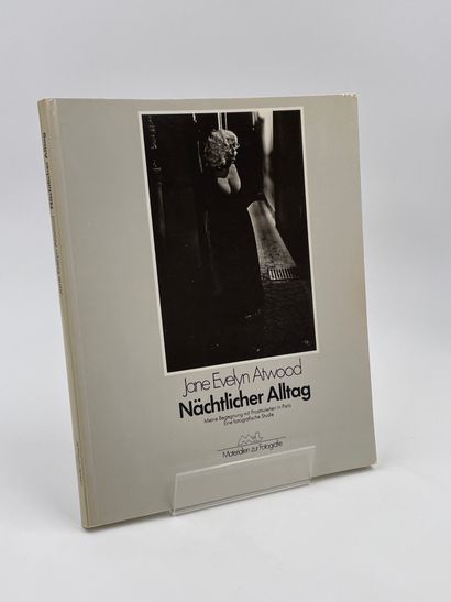 1 Volume : 