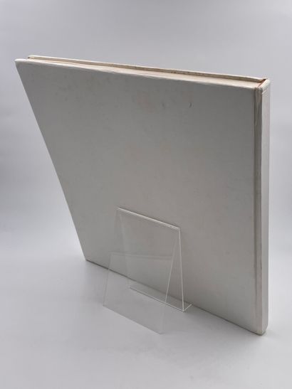1 Volume : 