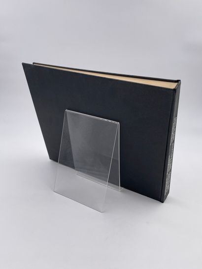 1 Volume : 