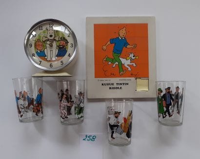 Tintin/Divers : Ensemble de 4 verres, un...