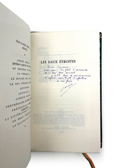 Julien GRACQ / Louis POIRIER
The narrow waters....