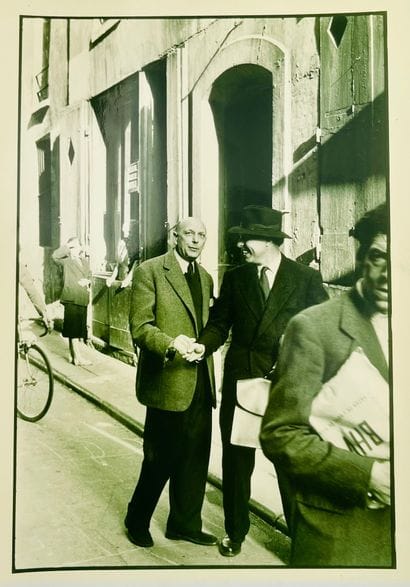 [Henri MICHAUX] Henri CARTIER-BRESSON.
Photograph...