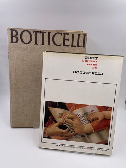 2 Volumes : 

- 