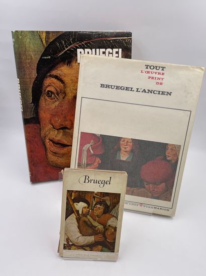3 Volumes : 

- 