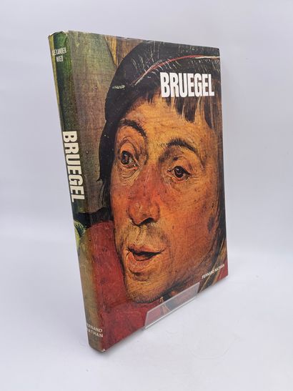 3 Volumes : 

- 