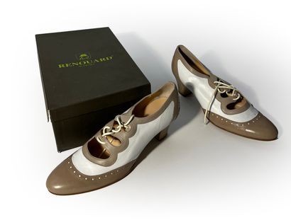 Renouard. Beige and white leather heels shoes...