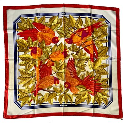 Hermès Paris. The parrots. Silk scarf 90x90...