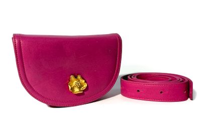 Lanvin. Pink leather clutch (small stain...