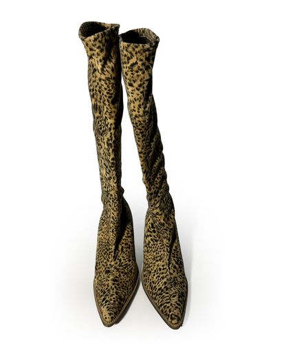 Elizabeth Stuart. Pair of suede boots with...