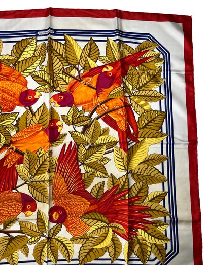 Hermès Paris. The parrots. Silk scarf 90x90...