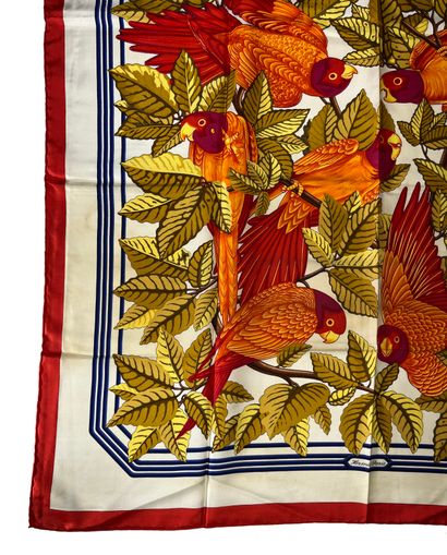 Hermès Paris. The parrots. Silk scarf 90x90...