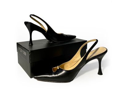 Sergio Rossi. Black leather pumps T38.5 in...