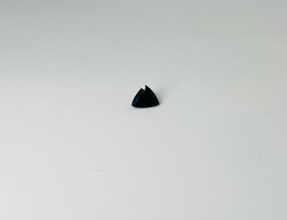 万亿切割蓝宝石，重2.47克拉