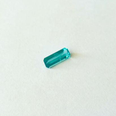 蓝/绿八角形磷灰石，重2.09克拉 - 可能产地巴西 - 未加热 - 未处理 尺寸：12.62...