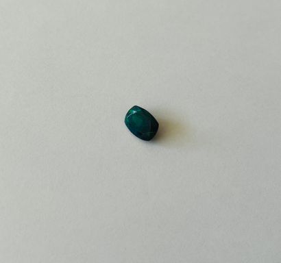 

枕形切割黑蛋白石，重1.08克拉 - 可能出处为埃塞俄比亚

尺寸：9.48...