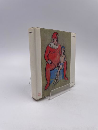 3 Volumes : 
- 