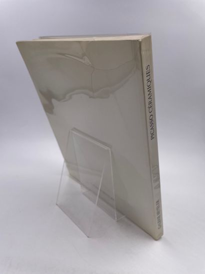 1 Volume : 