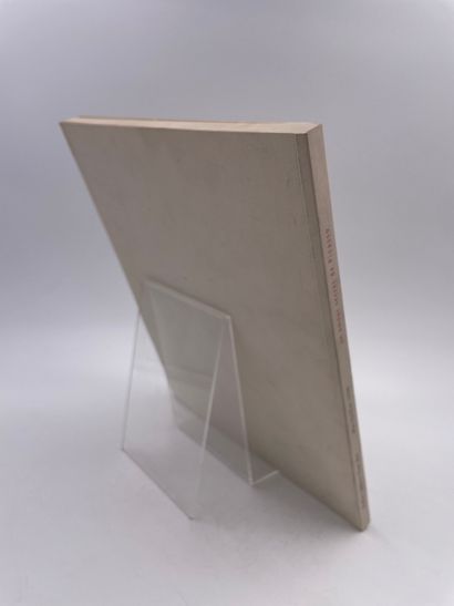 1 Volume : 