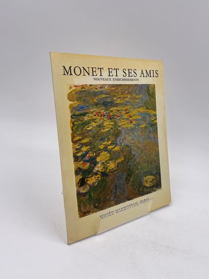 2 Volumes : 
- 
