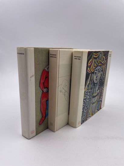3 Volumes : 
- 