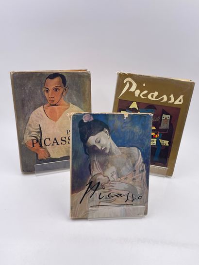 3 Volumes : 
- 