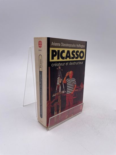2 Volumes : 
- 