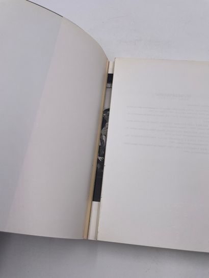 1 Volume : 
