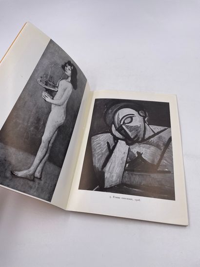 2 Volumes : 
- 