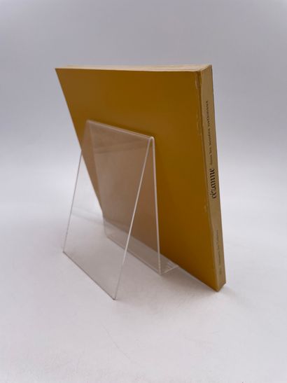 1 Volume : 