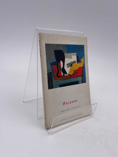 2 Volumes : 
- 