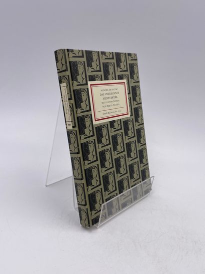 3 Volumes : 
- 