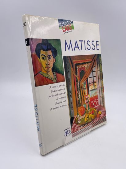 2 Volumes : 
- 