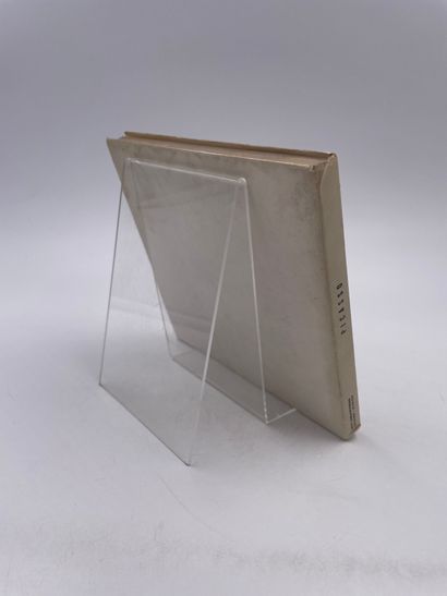 1 Volume : 