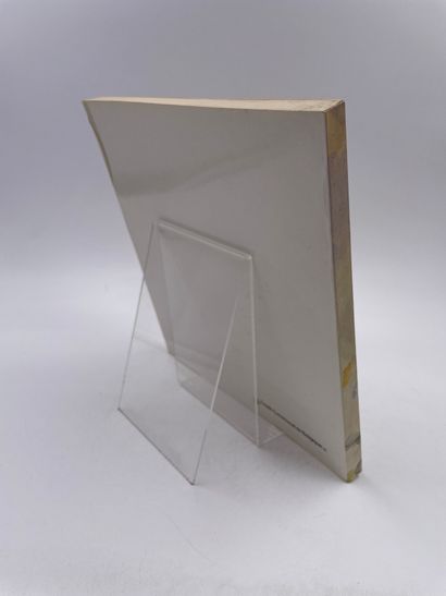 1 Volume : 