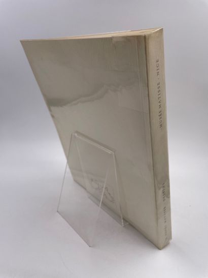1 Volume : 
