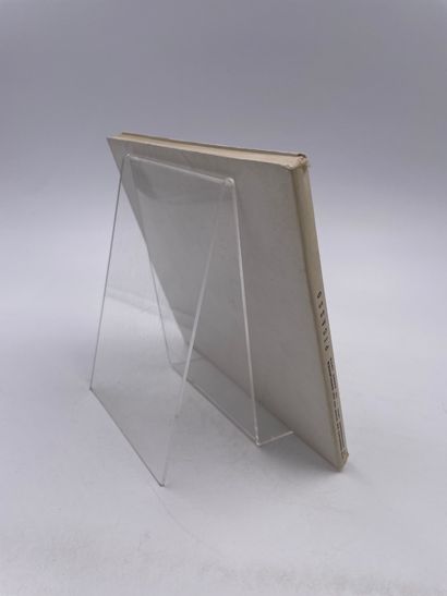 1 Volume : 