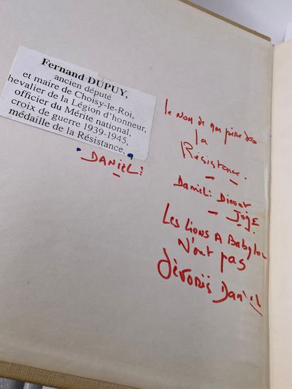 1 Volume : 