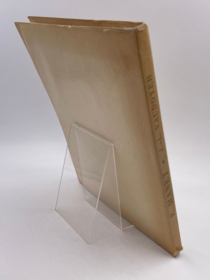 1 Volume : 